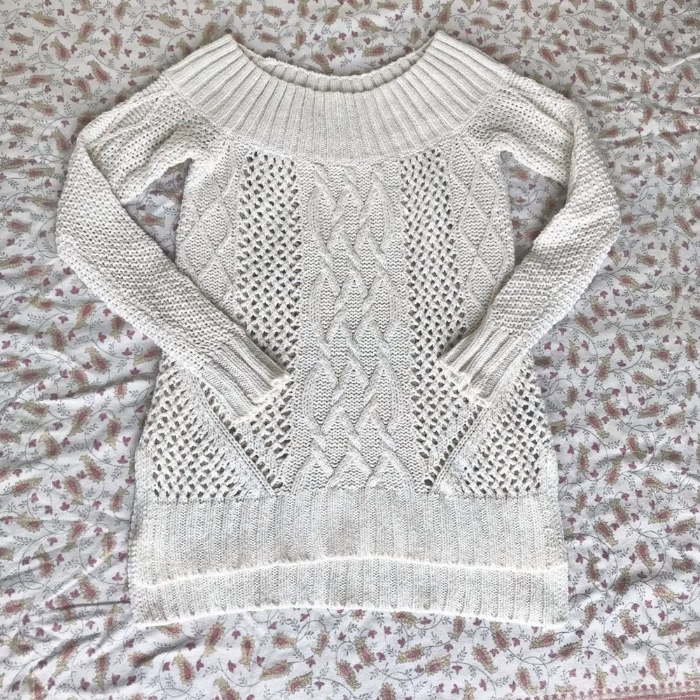 🌸 White Aerie cotton knit top